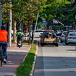 Detran-SP lança guia online para esclarecer diferenças entre ciclomotores e veículos autopropelidos