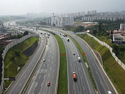 Rodoanel Oeste soma mais de mil atendimentos e três feridos durante feriado de Ano Novo