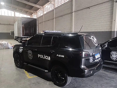 Polícia Civil liberta vítima de sequestro e recupera caminhão roubado em Santana de Parnaíba