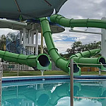 Salva-vidas morre ao ser sugado por ralo em piscina do Wet'n Wild