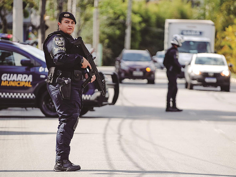 Reconhecimento facial identifica foragido da Justiça durante o Carnaval em Santana de Parnaíba