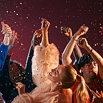 Balada Folia leva clima de Carnaval ao Ginásio José Corrêa em Barueri