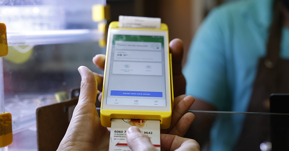 Economia brasileira cresceu 2,2% em 2025, estima pesquisa da FGV