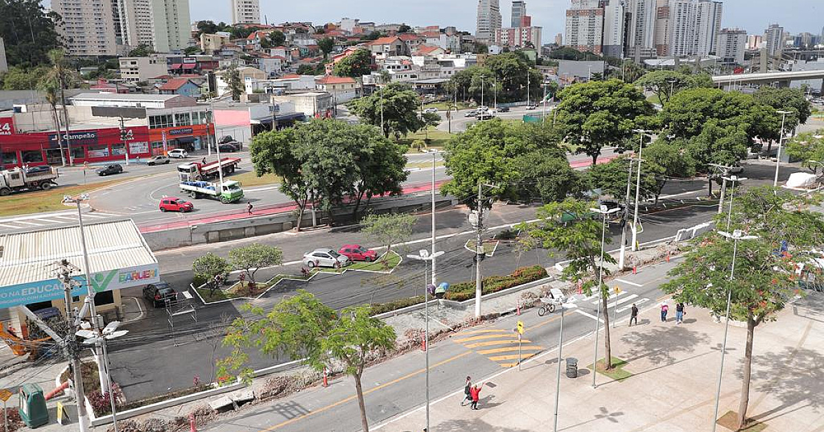 Revitalização da Av. Tancredo Neves e do bolsão em frente ao Paço devem ser concluídas em julho
