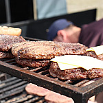 Batalha de Assadores chega a Barueri com quatro dias de churrasco e música ao vivo