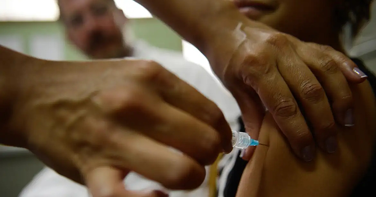 Anvisa indica vacina contra o HPV para prevenir mais tipos de câncer