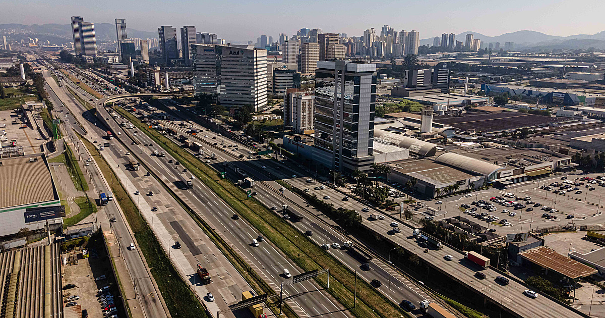 Mercado corporativo ganha fôlego com volta ao presencial e impulsiona aluguel de escritórios em Alphaville