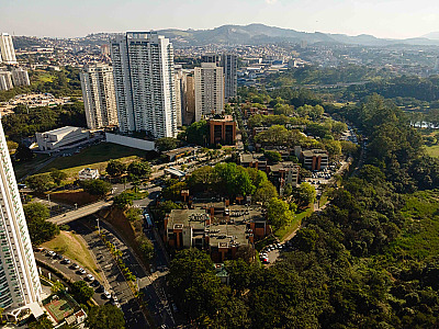 Durante o fórum, Barueri apresentou o case “Barueri Conectada: Soluções inteligentes para melhorar a vida do cidadão”
