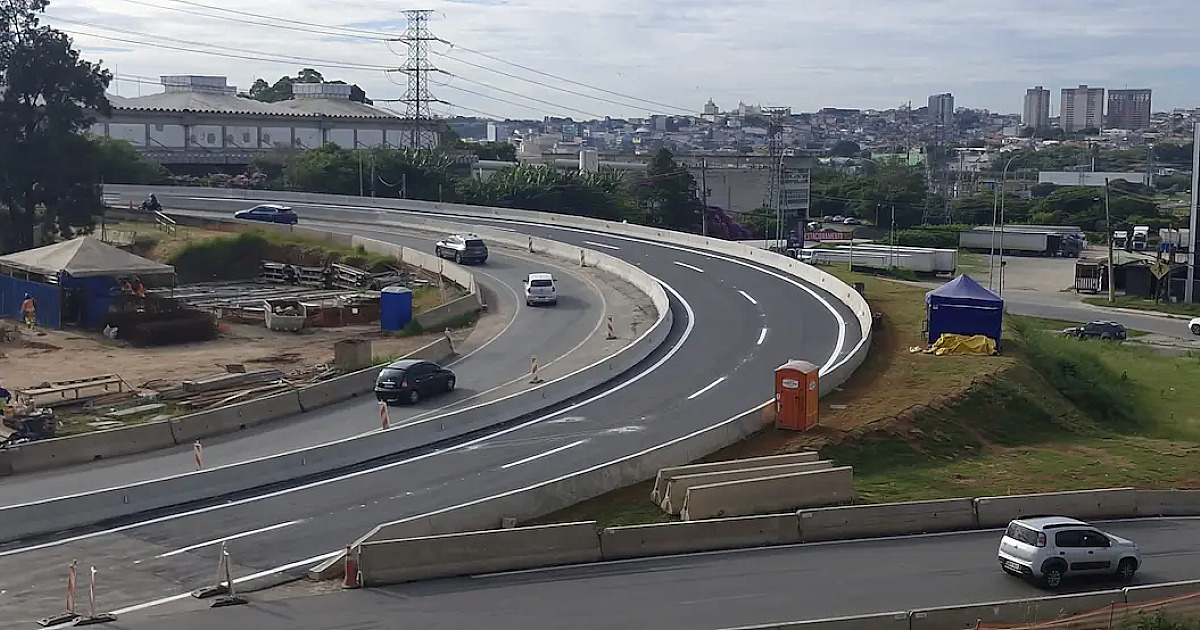 Trevo de Alphaville ganha nova alça no km 23 da Castello  para acesso à Marginal