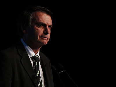 Moraes autoriza prisão domiciliar de Jair Bolsonaro por 90 dias