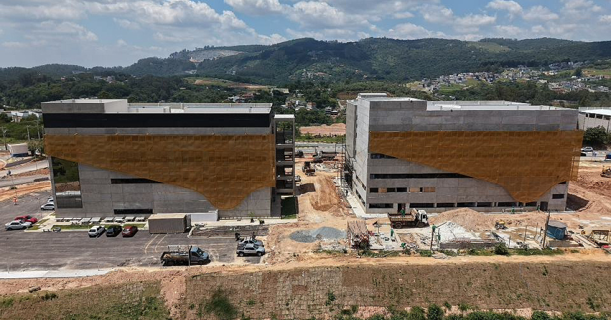 Santana de Parnaíba é 2ª em obras no Estado de SP