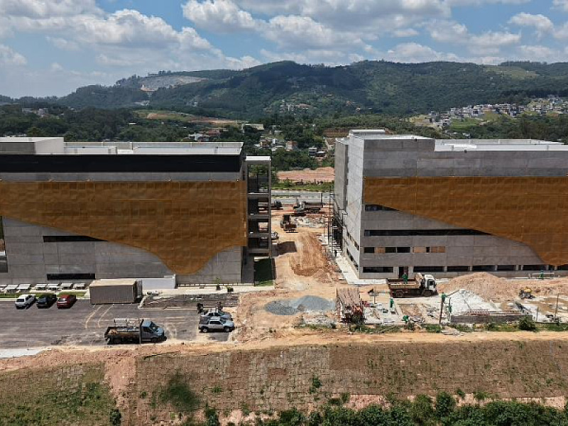 Santana de Parnaíba é 2ª em obras no Estado de SP