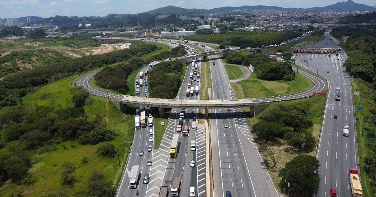 Trecho oeste do Rodoanel deve receber mais de 1,2 milhão de veículos no feriado de Tiradentes