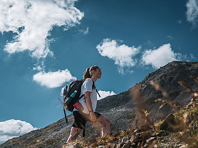 O percurso tem aproximadamente 16 km promete testar o fôlego dos participantes