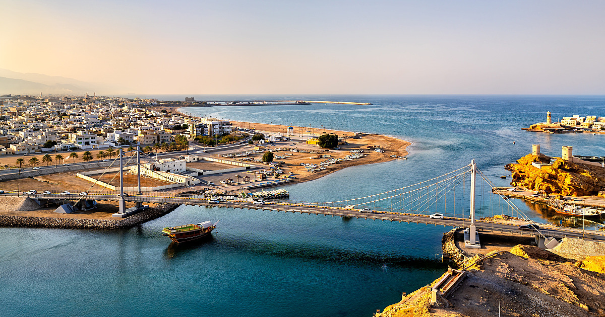 EUA e Irã firmam cessar-fogo de 14 dias e liberam Estreito de Ormuz