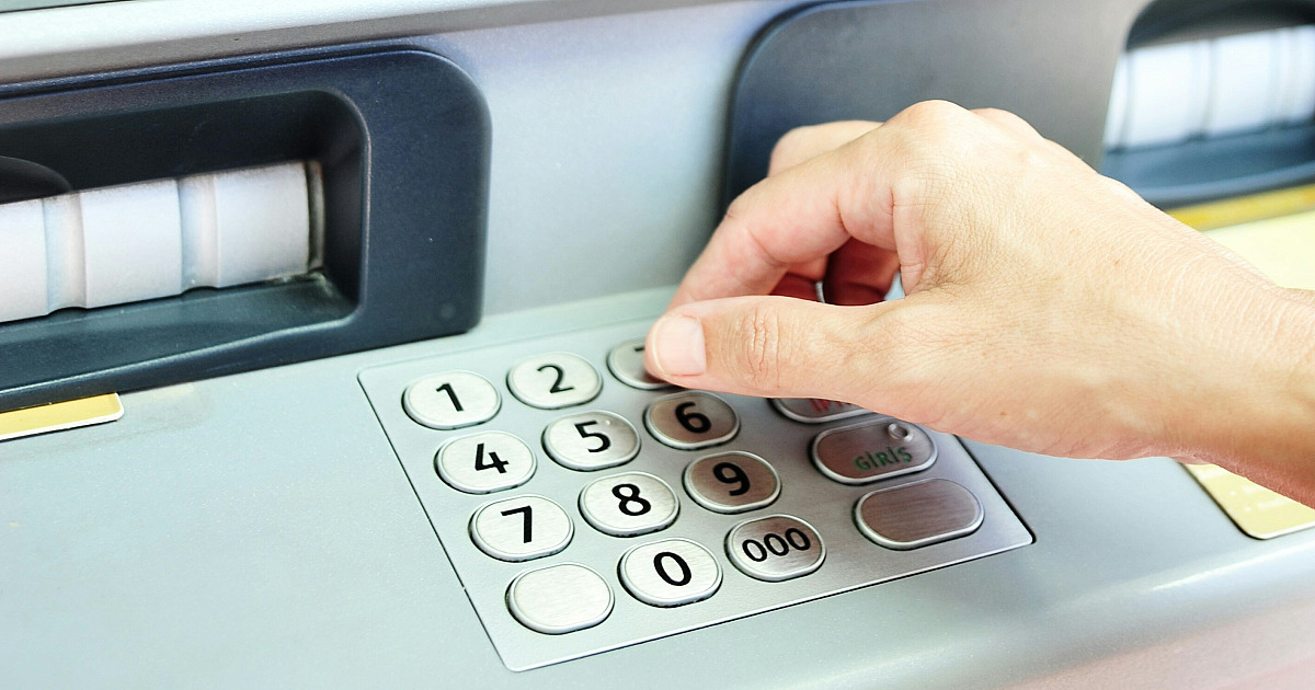 Agências bancárias abrem normalmente na segunda (20) que antecede o feriado de Tiradentes