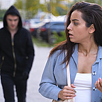 Lei de stalking: enquete revela que 30% dos respondentes já se sentiram perseguidos