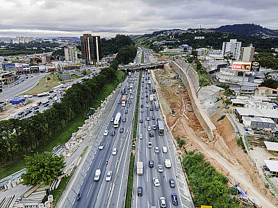 A rodovia é um dos principais acessos entre São Paulo e cidades do interior