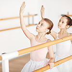 Barueri abre vagas para curso preparatório de ballet clássico para crianças