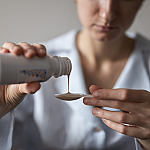 Anvisa proíbe medicamentos com clobutinol, comum em xaropes, por risco de arritmias