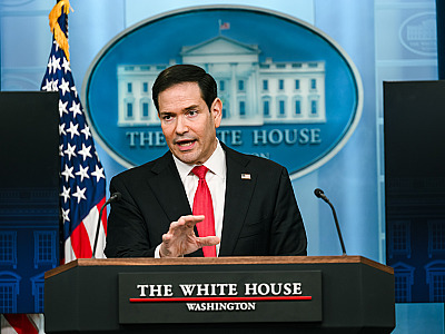 A decisão foi divulgada na quinta-feira (28) pelo secretário de Estado norte-americano, Marco Rubio