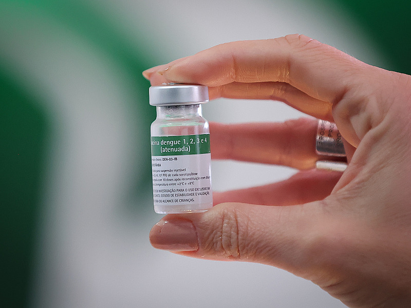 São Paulo amplia vacinação contra a dengue para pessoas de 59 anos