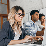 Parceria da Genux com a Fieb amplia oportunidades para estudantes de Barueri