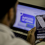 Receita abre consulta ao primeiro lote da restituição do IR nesta sexta-feira (22)