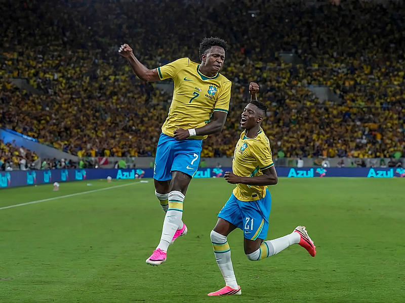 Brasil goleia Panamá no Maracanã e embala torcida em despedida antes da Copa