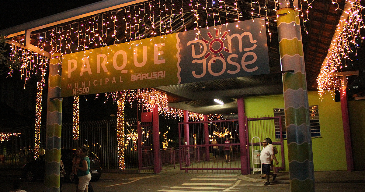 Show de Luzes no Parque Municipal Dom José acontece nesta sexta (26)