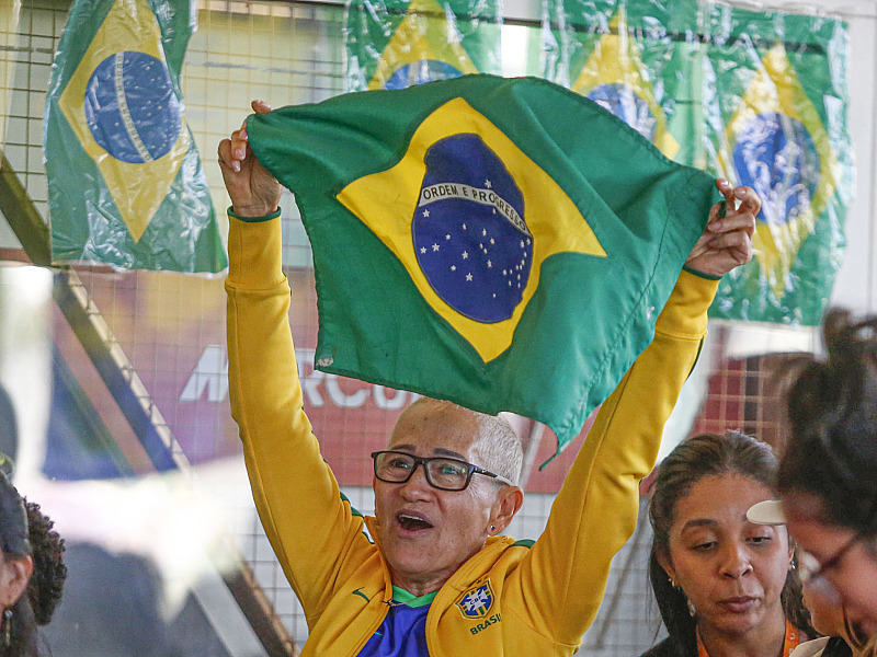 Barueri e Santana de Parnaíba preparam telão para transmitir primeiro jogo do Brasil na Copa