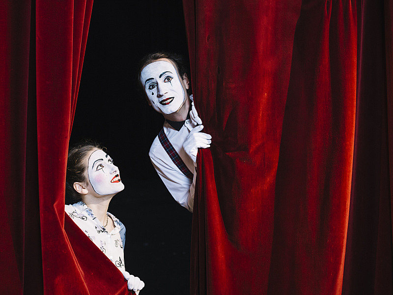Santana de Parnaíba abre inscrições para oficina gratuita de iniciação teatral nestas férias de julho