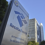 Receita Federal realiza leilão virtual com produtos eletrônicos, veículos e centenas de outras opções